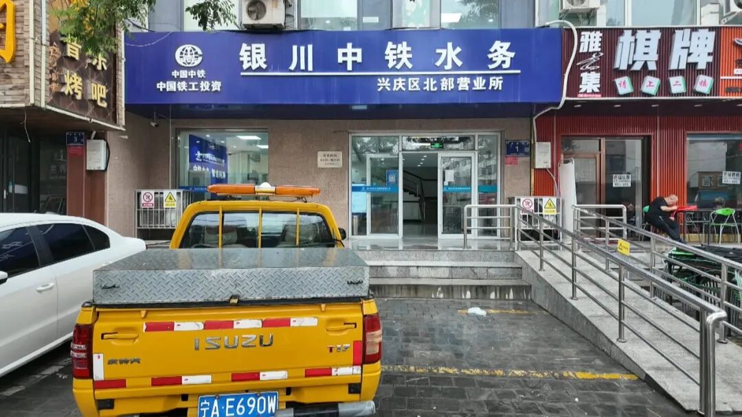 DƬ